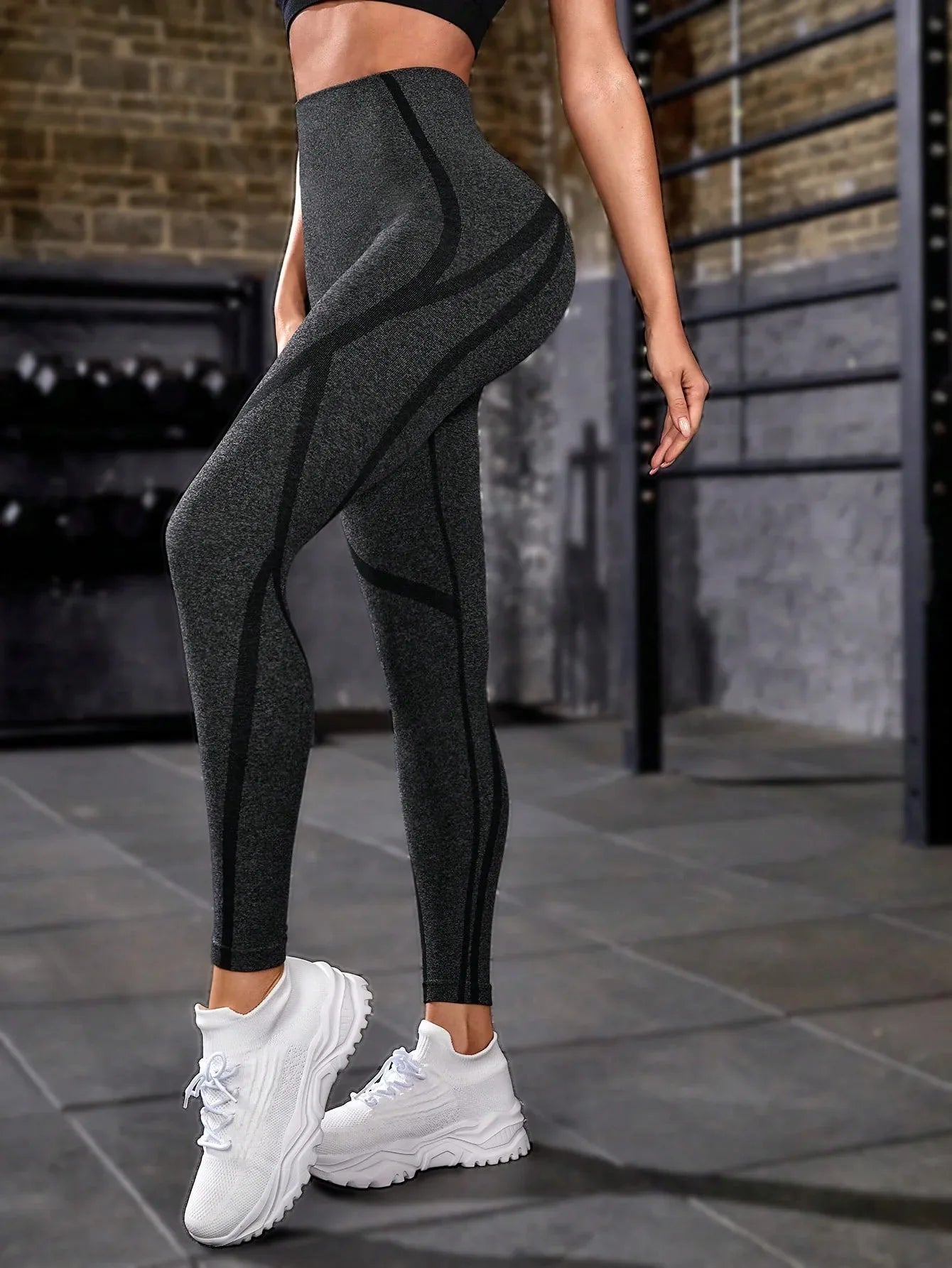 Women's Seamless Sexy Hip-Lifting High Waist Sports Pants High Elastic Knitted Leggings...