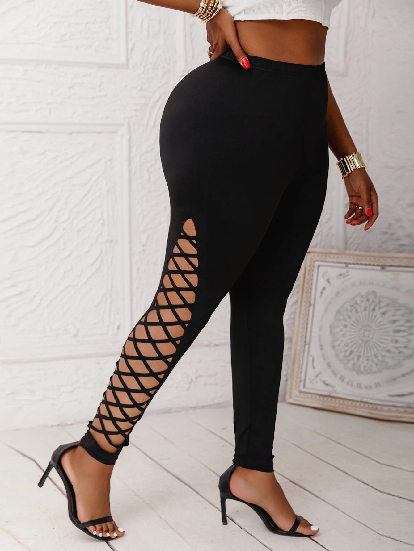 Women's Lattice Cutouts Mid-Waisted Stretchy Solid Color Plus Size  Leggings...